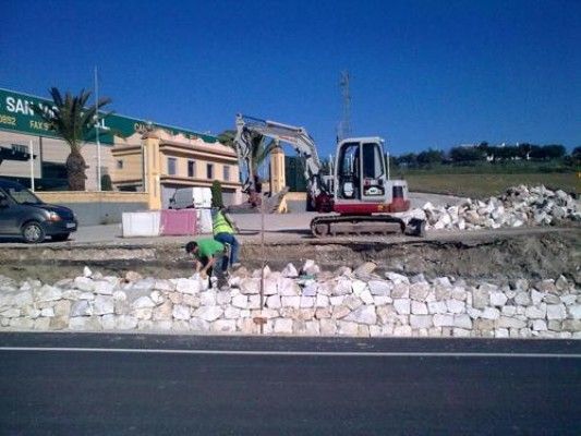 MARTÍN PLAZA S.L. mini-excavadora 2